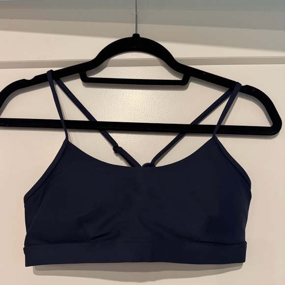 Alo Airlift Intrigue Bra, True Navy, Size M - Picture 3 of 5